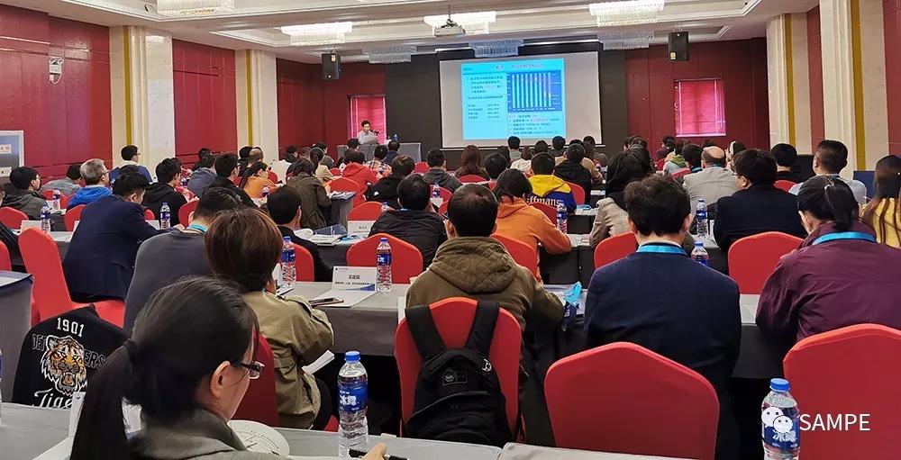 EAIqW241R5-xjDIggmApmA